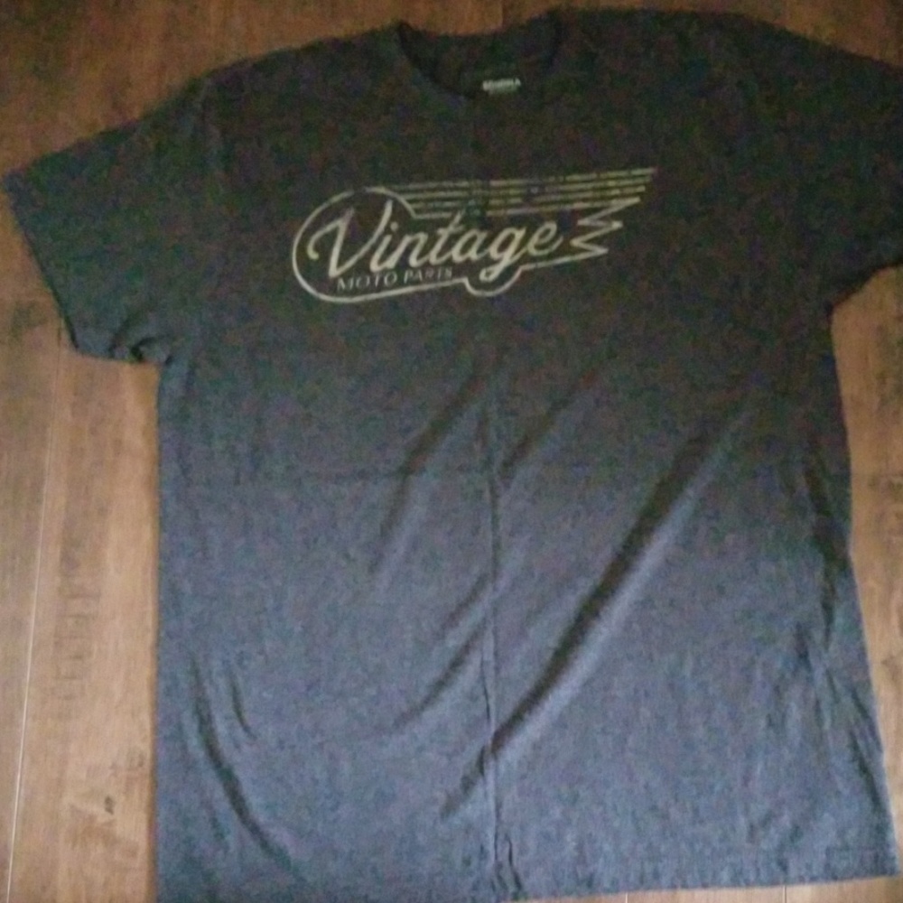 Shirt - Picture 1 of 1